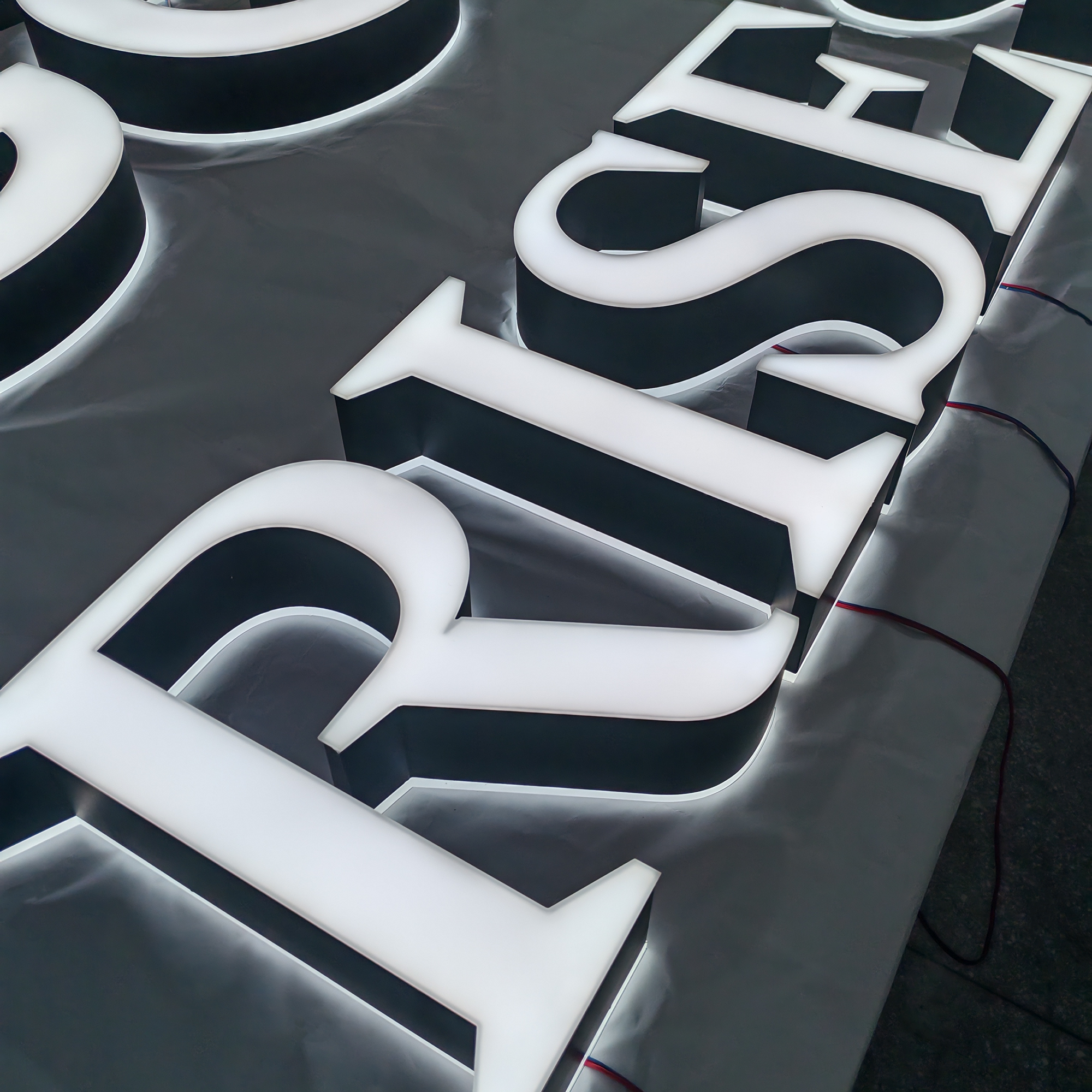 3D Outdoor LED Signboard Company Logo Signage Stainless Steel Acrylic Channel Letters Double-lit Led Letters