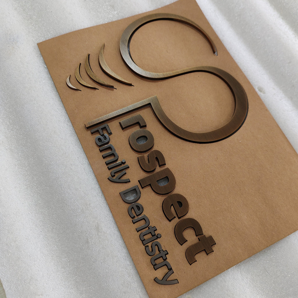 Internal business signs custom stainlesss steel flat cut 3D letters with brass brushed finish