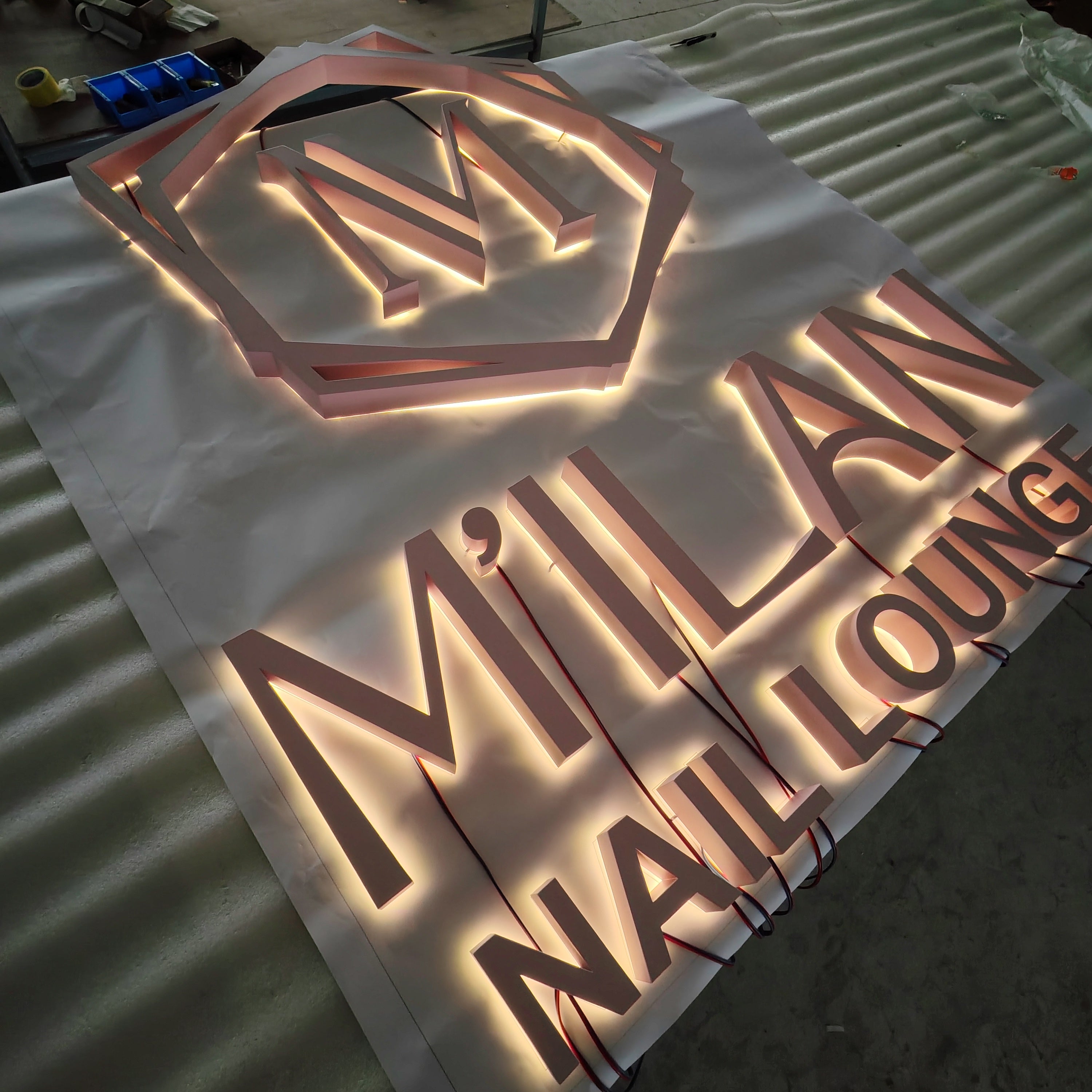 Commercial led signs 3d light up channel letters office indoor stand off the wall halo-lit sign letters