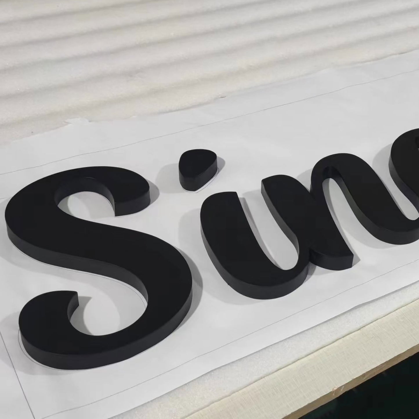 Exterior 3D Channel Letter Building Sign Powder Coated Metal Letter Signage Outdoor Non Illuminated Custom Large Letters