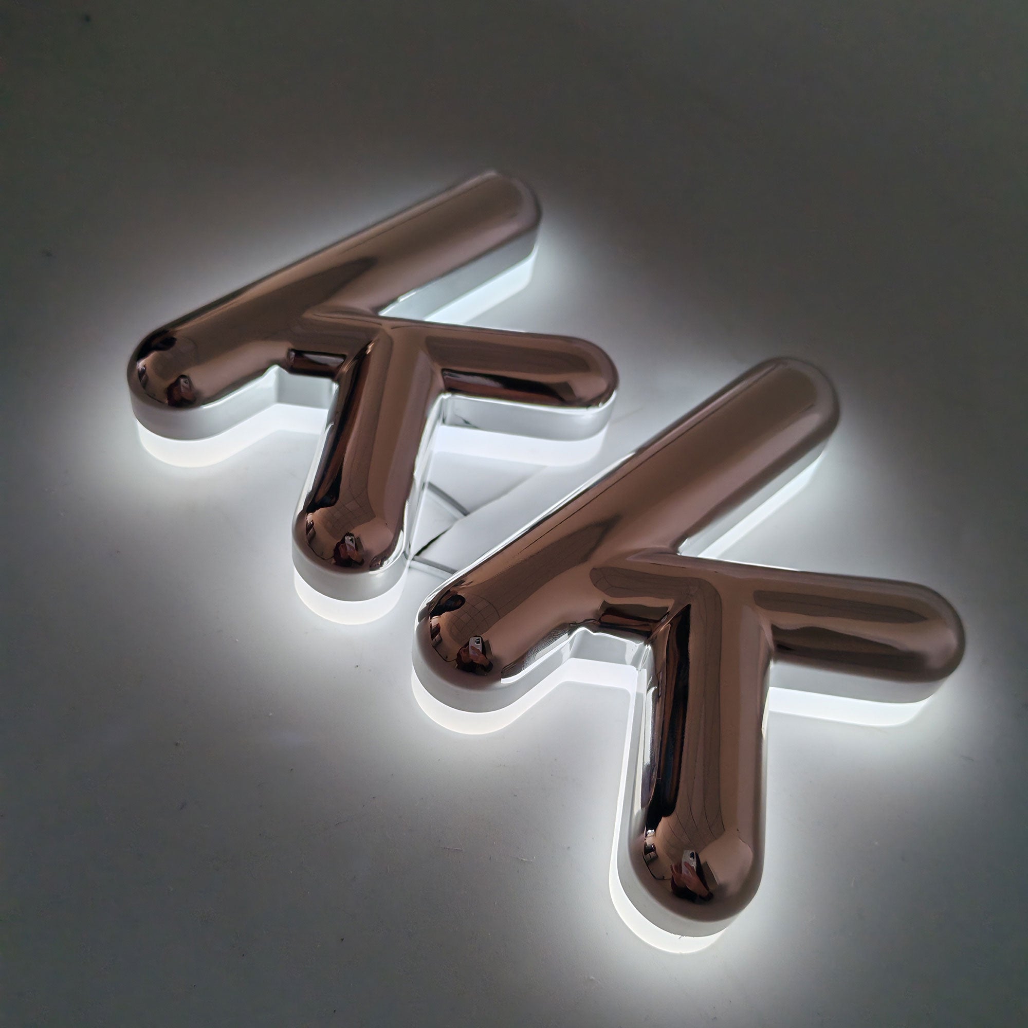 Retail Shop Name Signages 3D Back Illuminated Acrylic Letters with Coating Waterproof Custom Logo Signs
