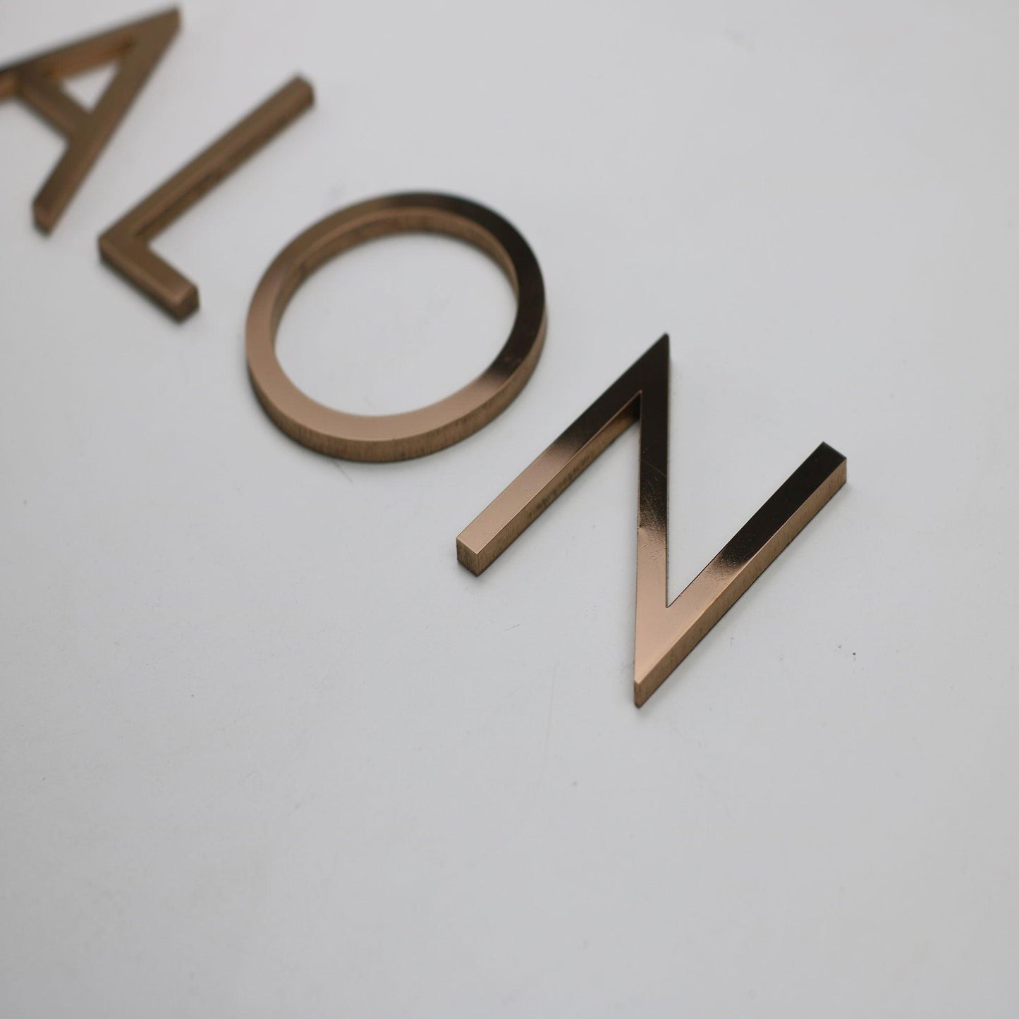 Flat cut solid stainless steel letters for wall decoration indoor and outdoor advertising logo business signage
