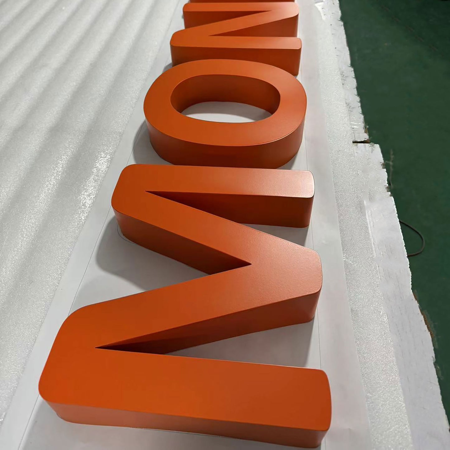 Shopfront Stud Mounted Custom Wall Signs Stainless Steel Channel Letters Powder Coated Non-illuminated 3D Letters
