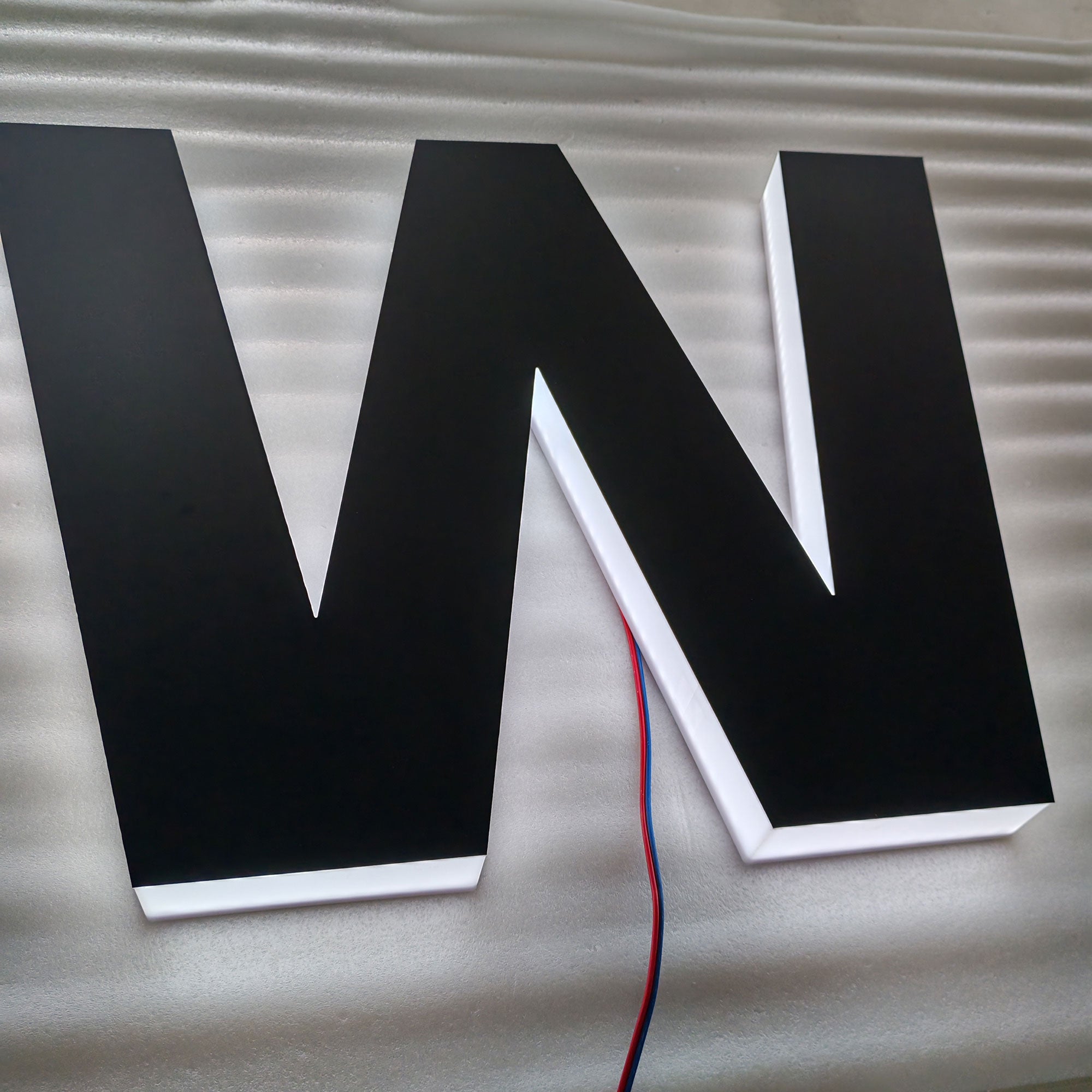 Business Acrylic Channel Letters LED Illuminated Store Front Signs Offices Wall Edge Lit 3D Letters Sign