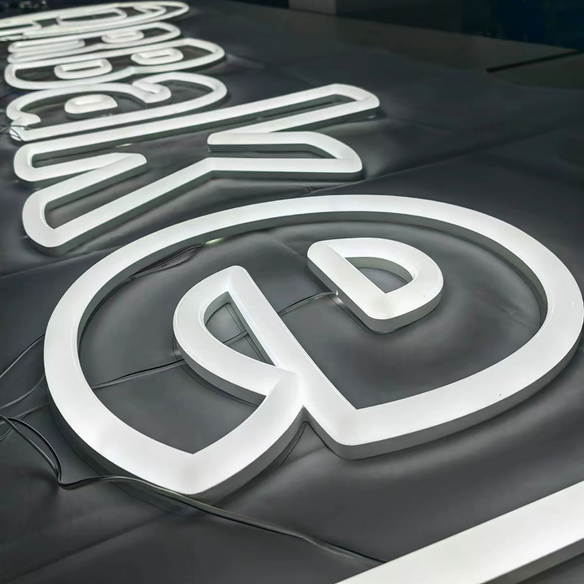 Acrylic LED Letters Custom Faux Neon Signs Business LED Logo Sign Store Front Illuminated Letters Sign