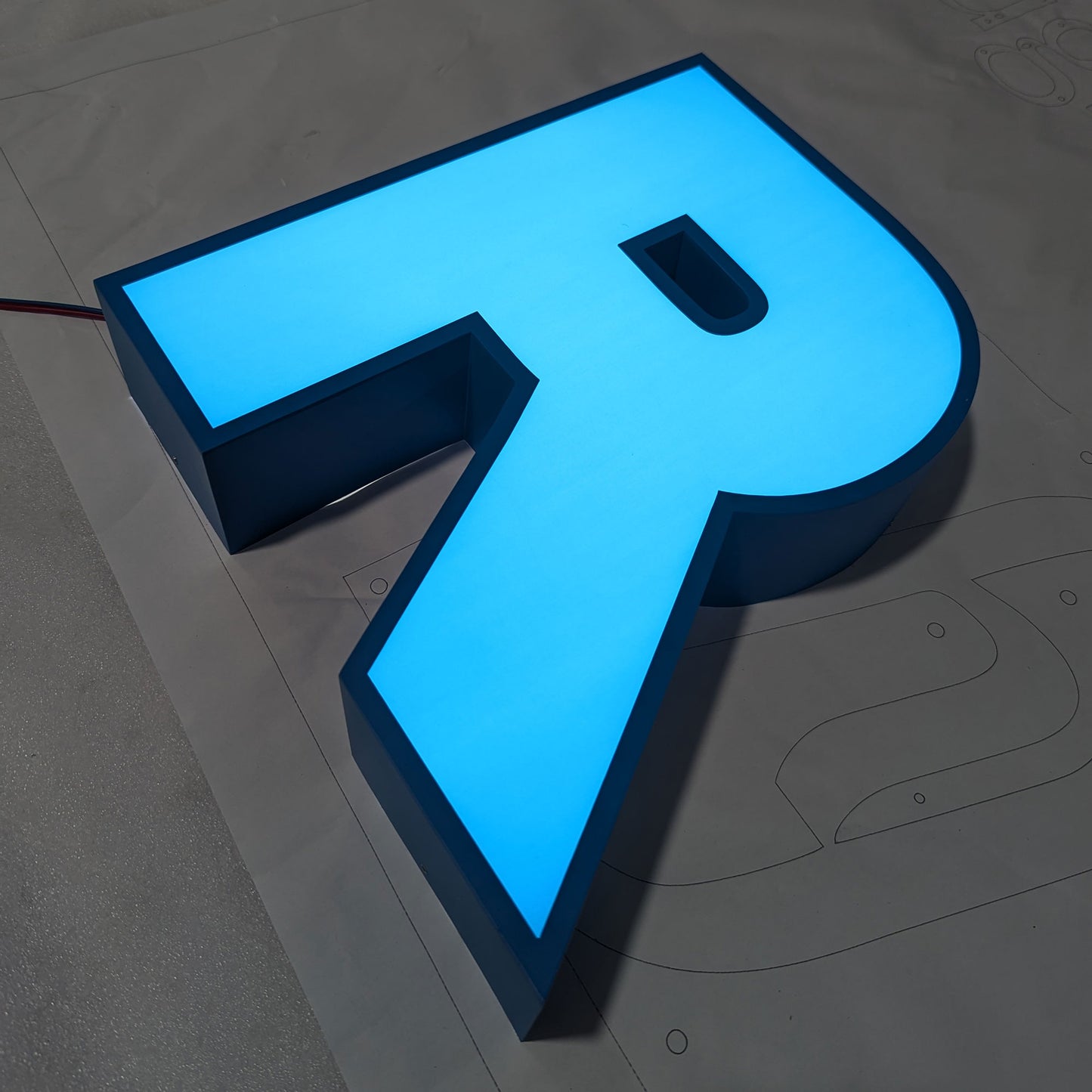 Custom Metal Channel Letter Sign LED Frontlit Storefront Sign Company Lobby Signboard 3D Brand Lettering