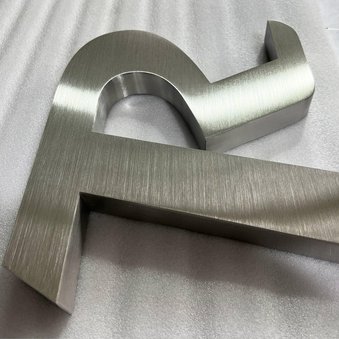 High quality custom stainless steel channel letters sign 3d metal alphabet number letter signage