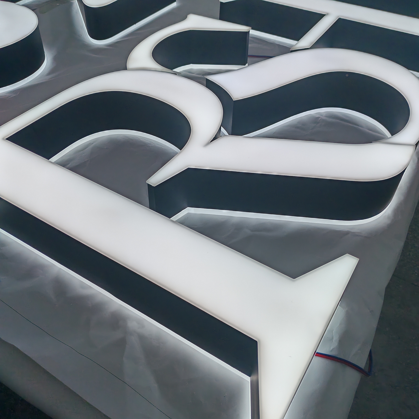 Business 3D Signboard Brand Logo Illuminated Sign Led Shop Front  Double Sided Led Channel Letters