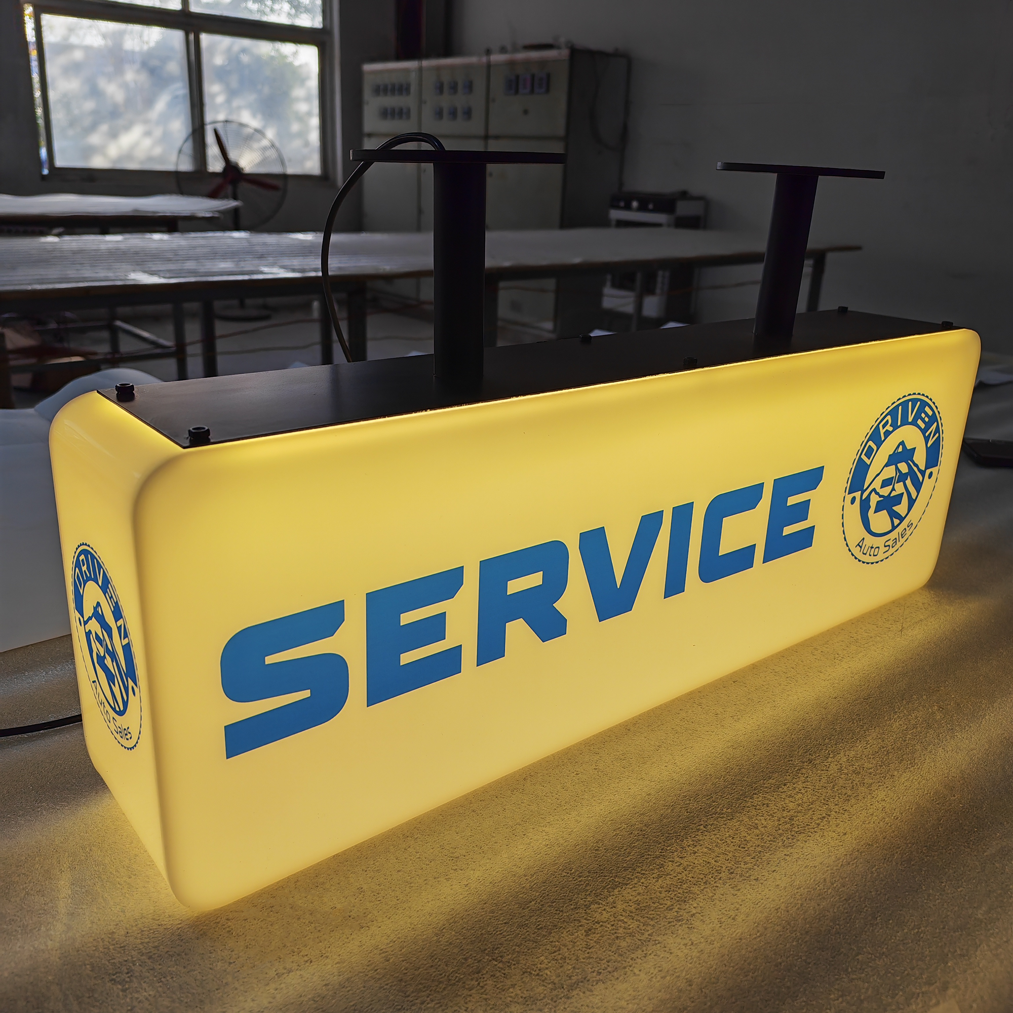 Custom Full-Illuminated Acrylic Light Box Store Door Front Hanging Shop LED Lightbox Signboard