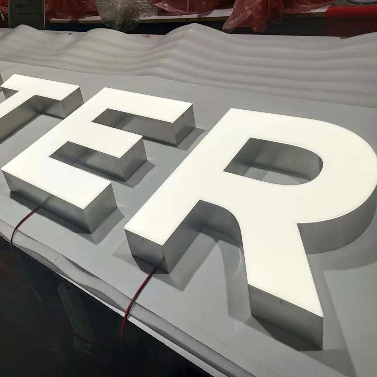 Custom Shop Name Sign Board Led Frontlit Letters Sign Company Logo 3D Channel Letters Business Sign