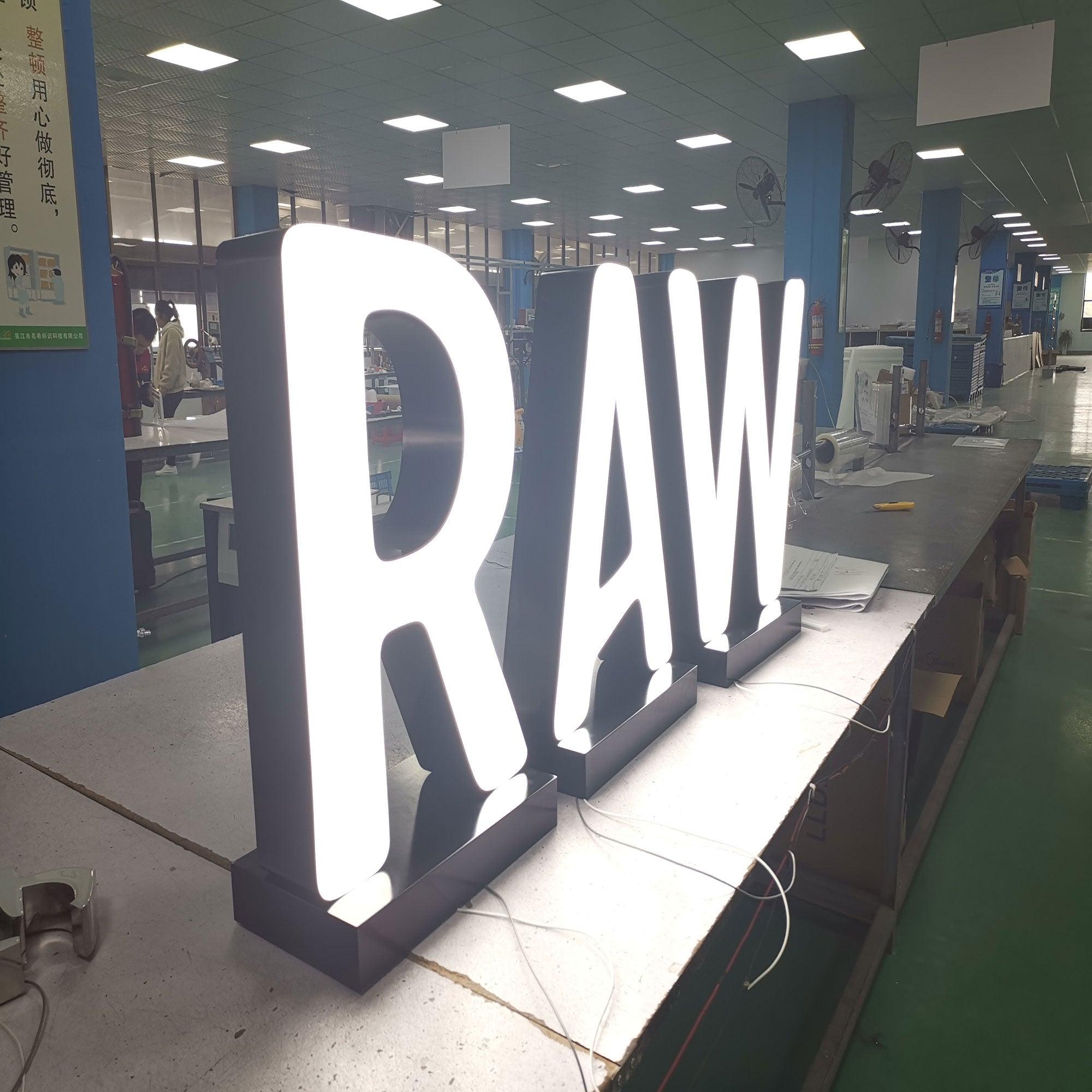 Custom Outdoor 3d Led Channel Letters Sign Giant Large Free Standing Front Illuminated Acrylic Letters Mall Signage