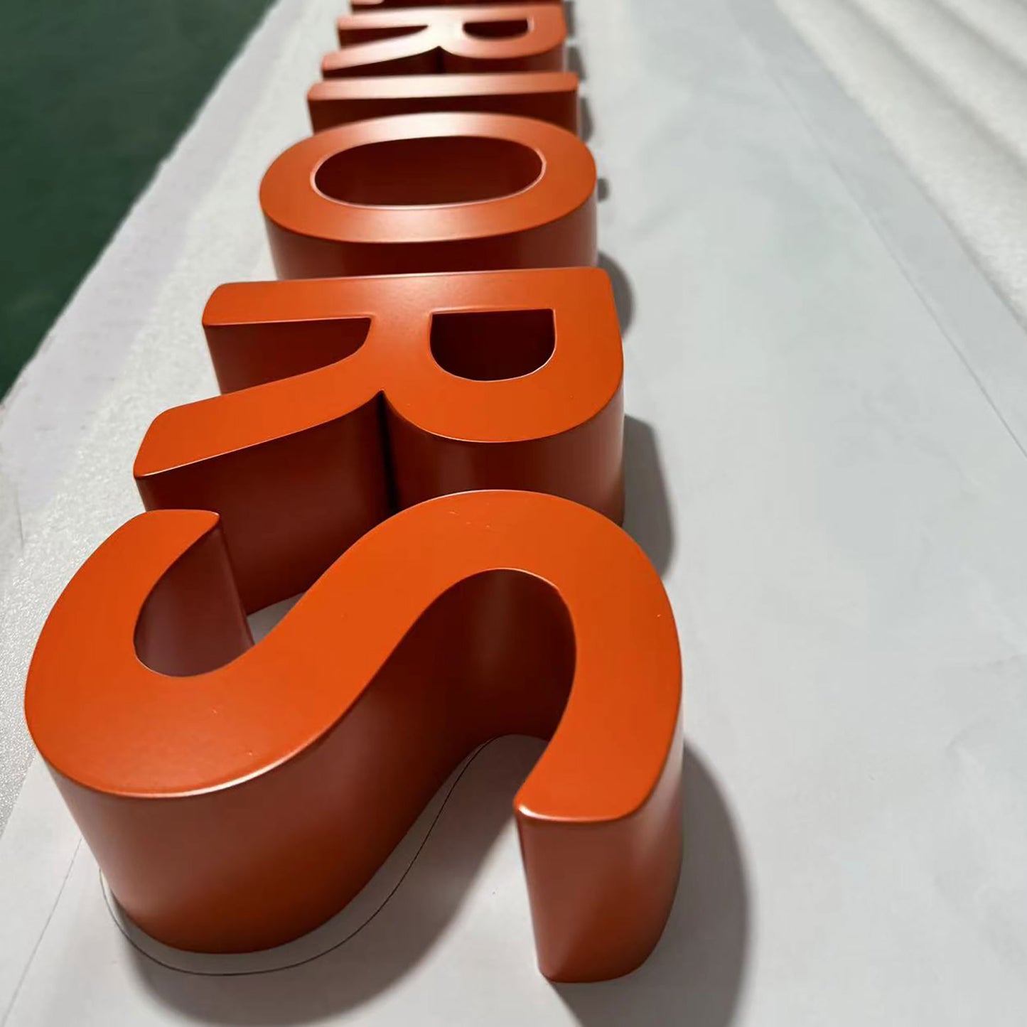 Shopfront Stud Mounted Custom Wall Signs Stainless Steel Channel Letters Powder Coated Non-illuminated 3D Letters