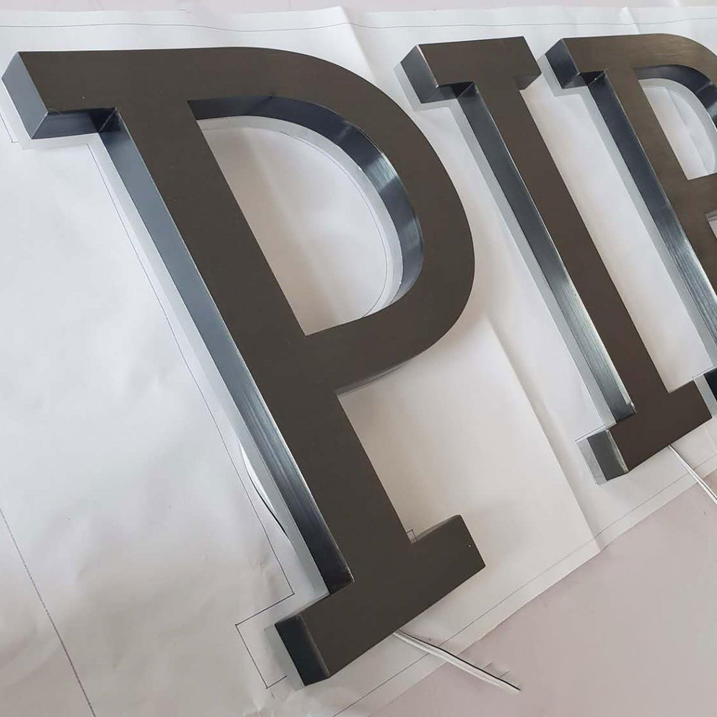 Fast delivery Led Channel Letter Sign Led Back Illuminate Letter Signs Store Stainless Steel Business Sign Outdoor Installation