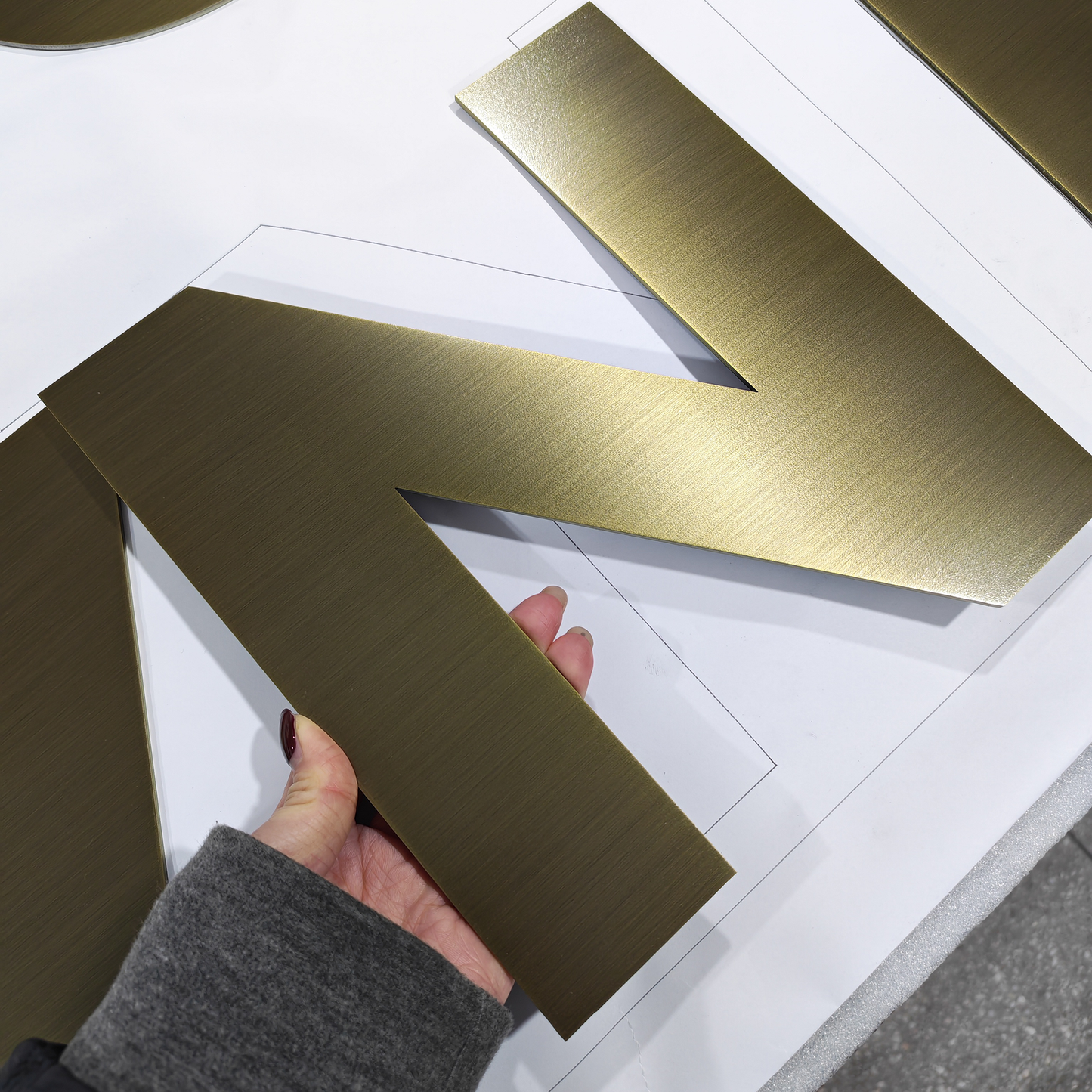 Company Lobby Wall Metal Signage Custom Flat Cut Stainless Steel Letters with Bronze Brushed Finish