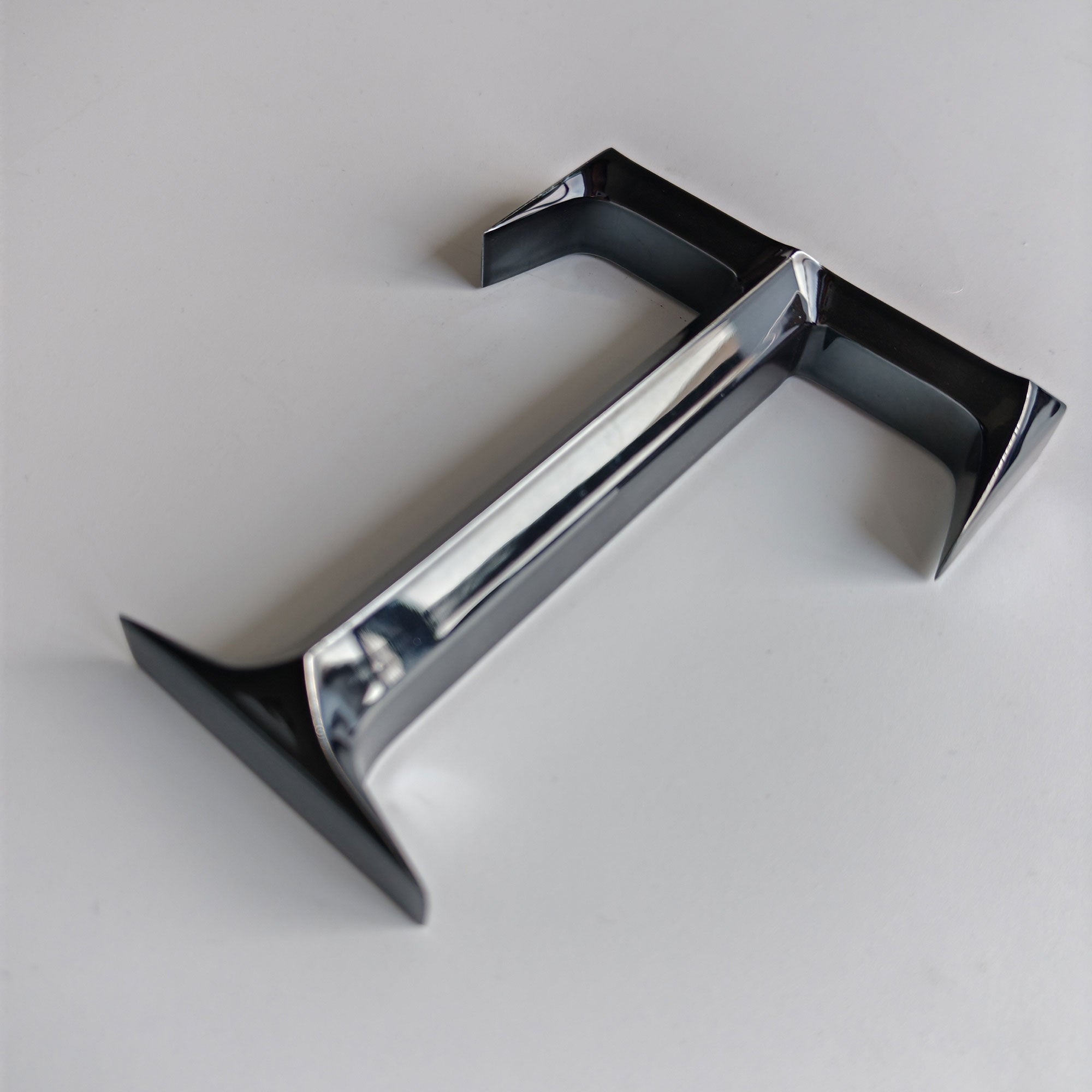 Custom 3D Acrylic Letters Company Name Plastic Letters Black Gloss Acrylic Letters Sign with Beveled Finish