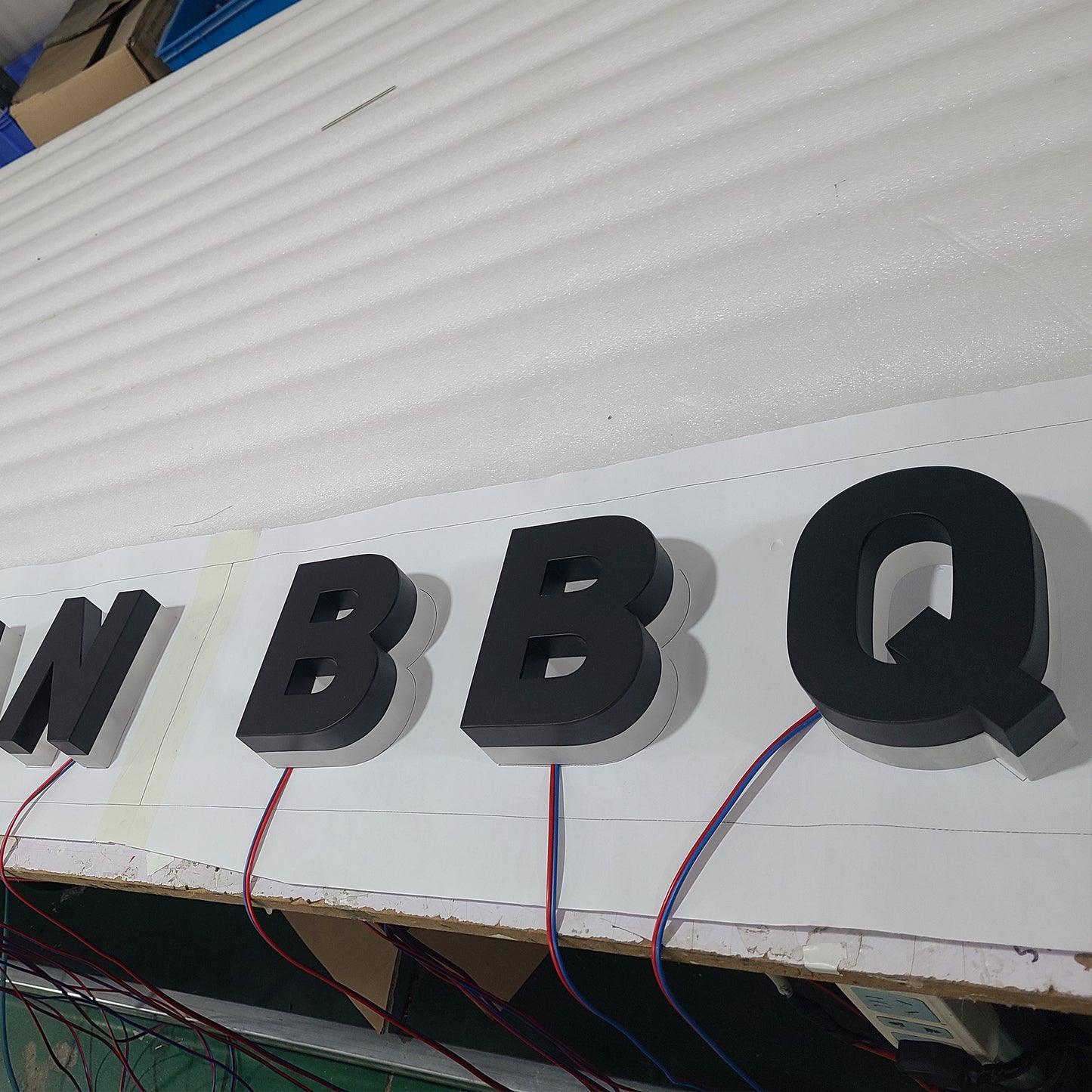 Custom 3D LED backlit stainless steel reverse channel letters exterior company decoration halo lighting logo sign