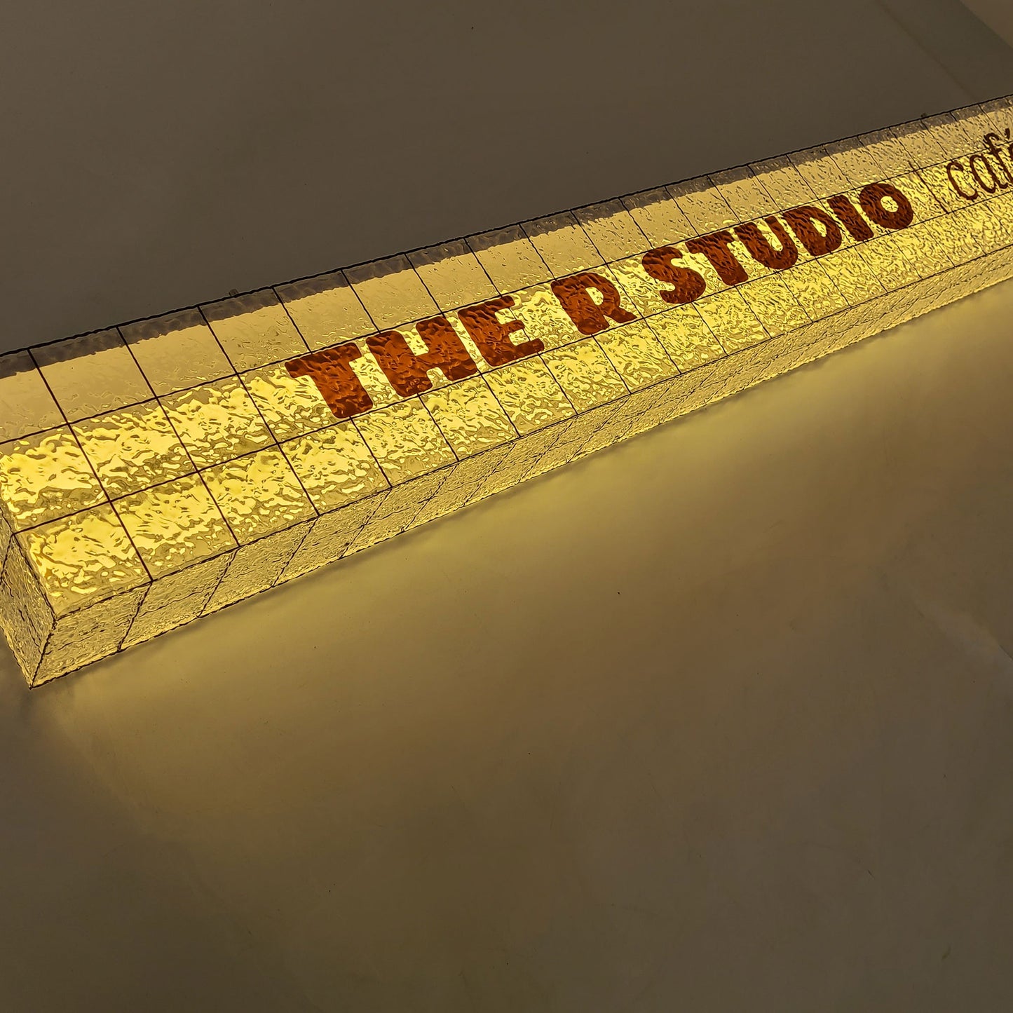 Boutique Stores Indoor Reception Lightbox Sign Stone Texture Acrylic Full Illuminated Light Box Signboard